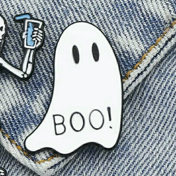 Jewelry - Halloween Ghost/Spirit of the Dead Boo! Pin